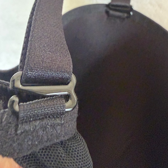 ASSETS BY SPANX Black Shapewear Bodysuit - Picture 9 of 12